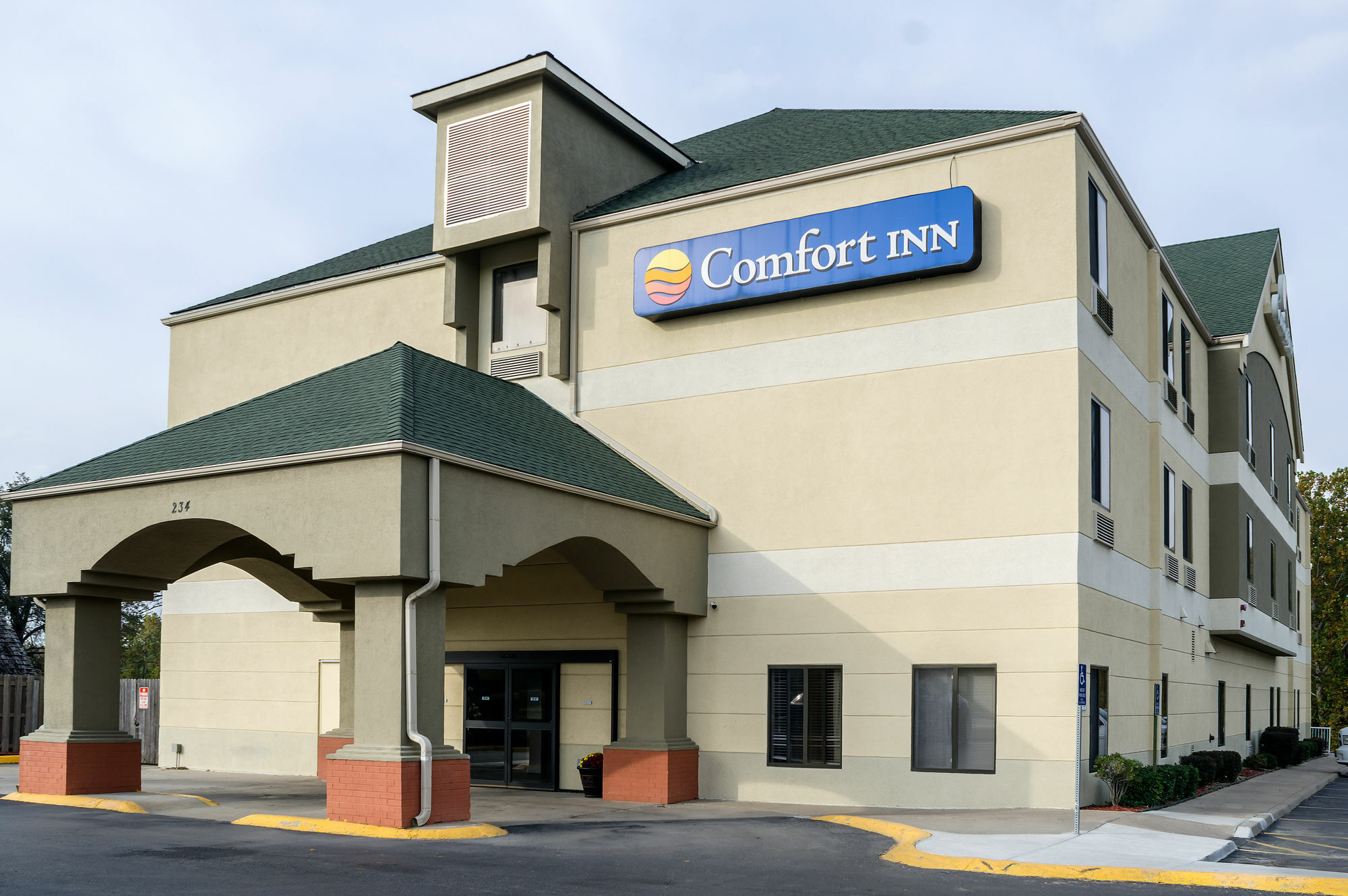 Quality Inn I-70 Near Kansas Speedway Kansas City Exterior photo